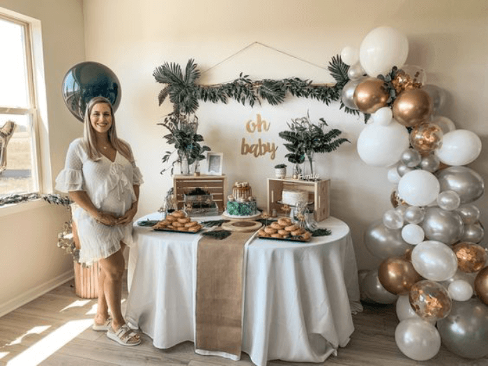 Participez à la fête prénatale en offrant un cadeau à la future maman lors de la baby shower