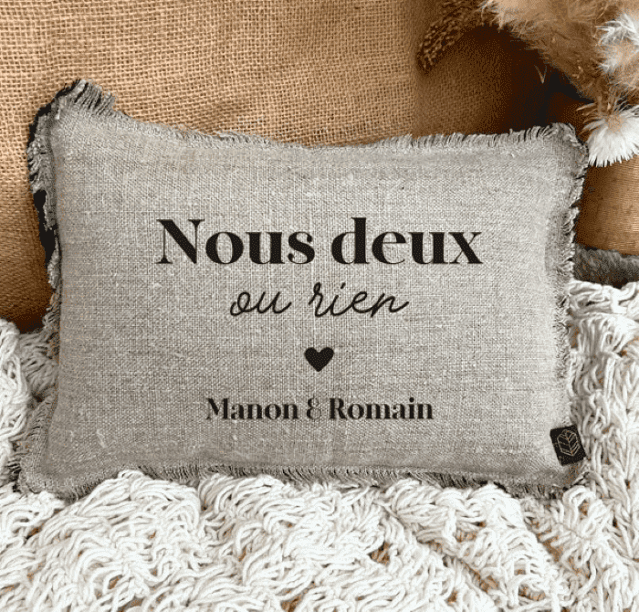 Coussin personnalisé pour jeunes mariés