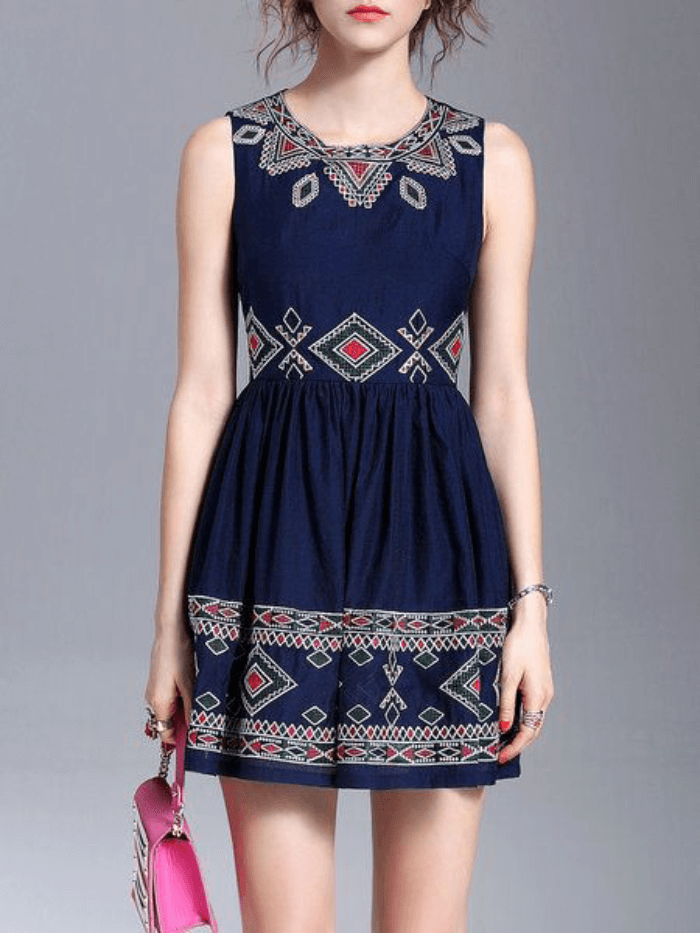 Robe midi brodée bleu marine Desigual