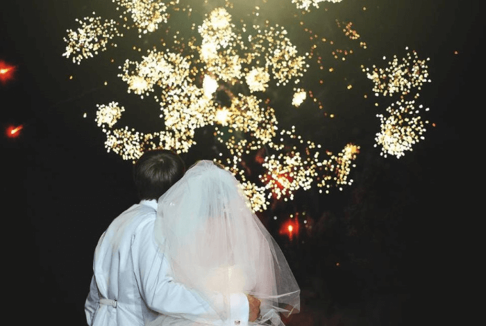 Feu d'artifice pour mariage à 20 mètres