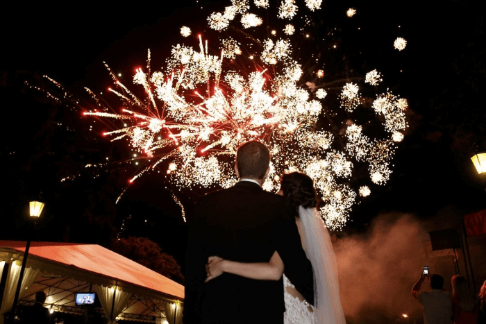 Feu d'artifice d'un mariage