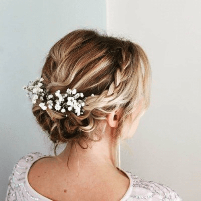 Chignon bas déstructuré